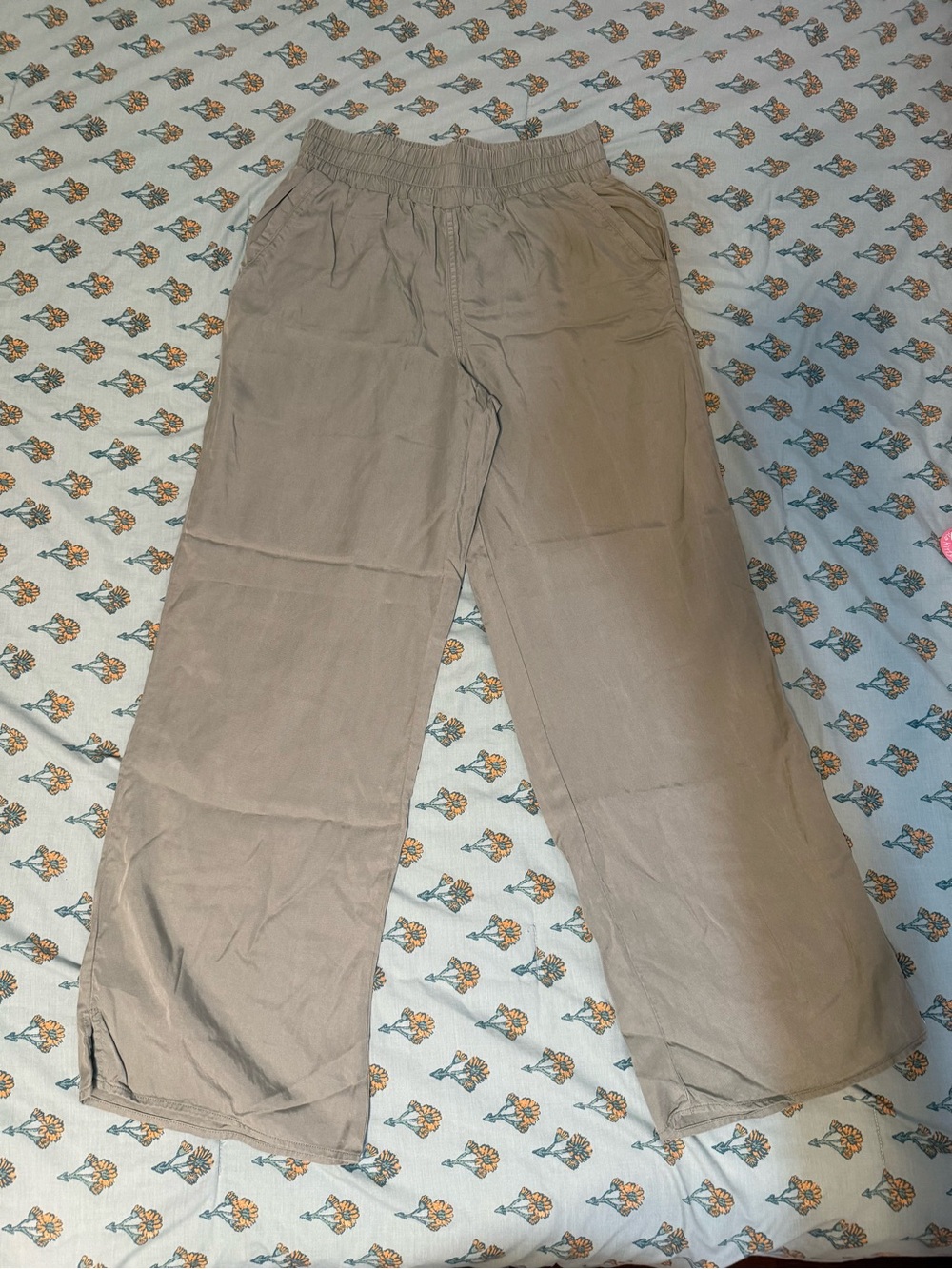Calvin Klein Jeans Olive Green Pull-On Elastic Waist Pants